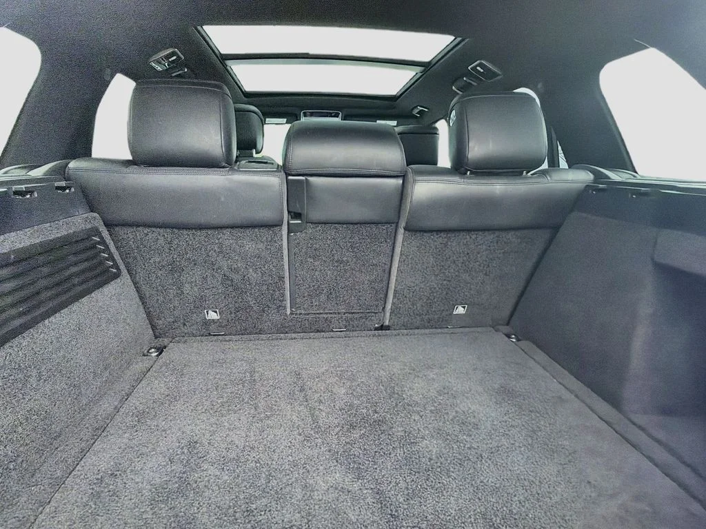 Used 2020 Black Land Rover HSE image 29