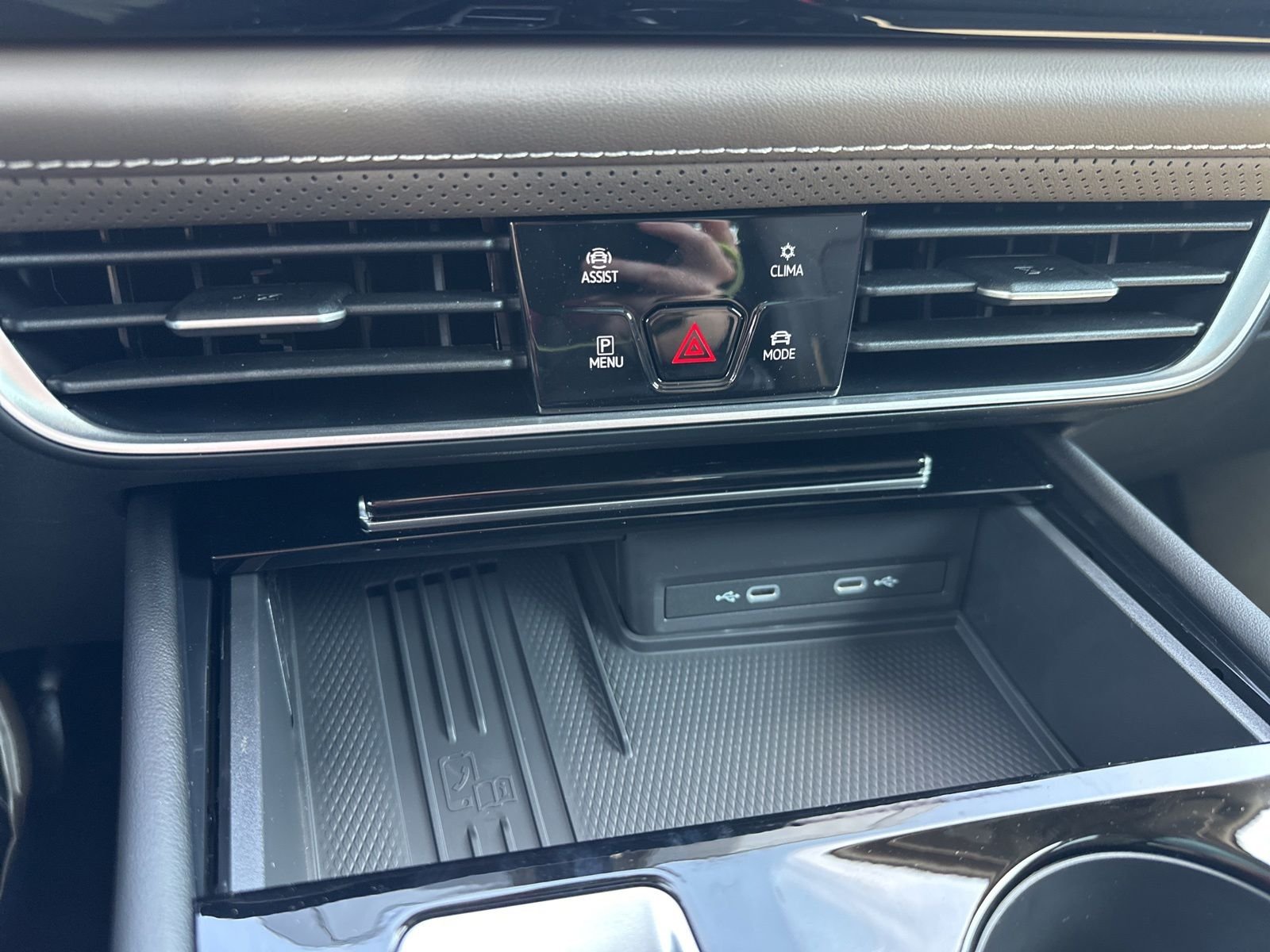 New 2026 Silver Volkswagen 2.0T SEL image 57