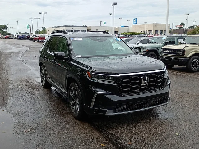 Certified Pre-Owned 2025 Honda Pilot Elite All-wheel Drive Sport Utility