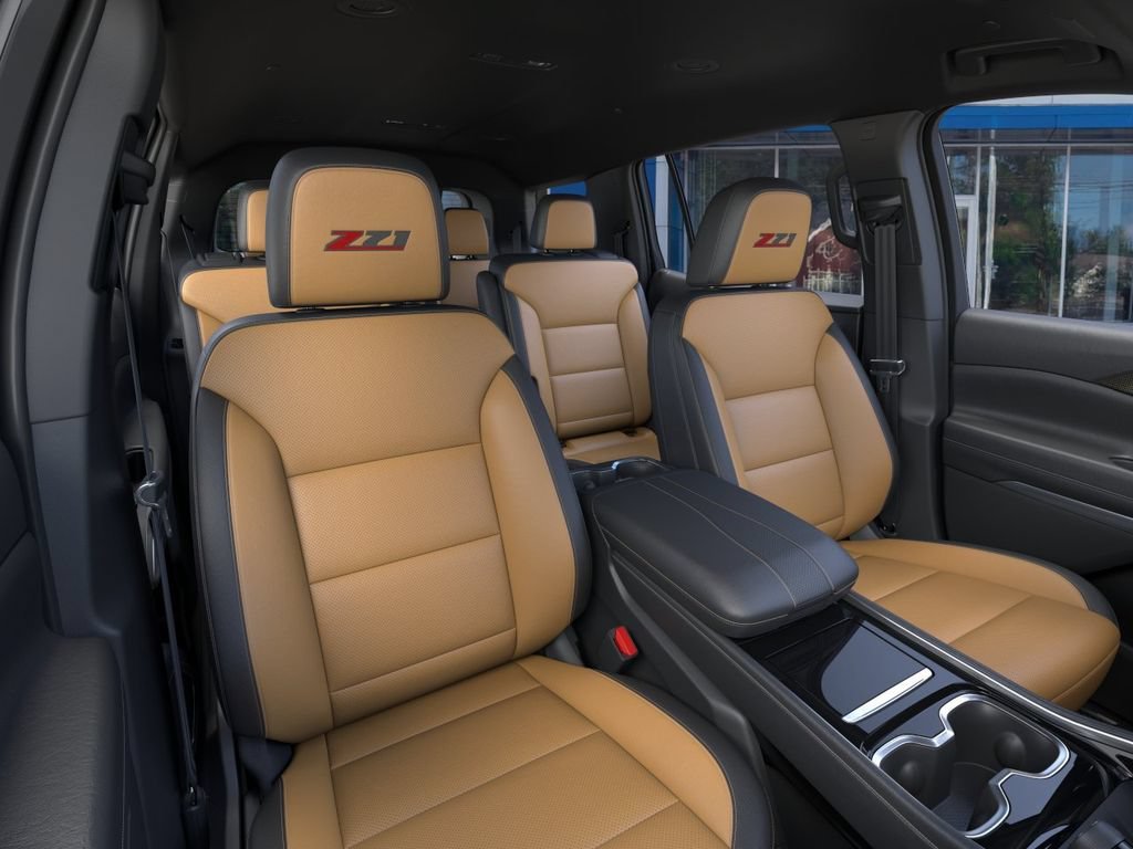 2027 Chevrolet Traverse Z71 - Photo 16