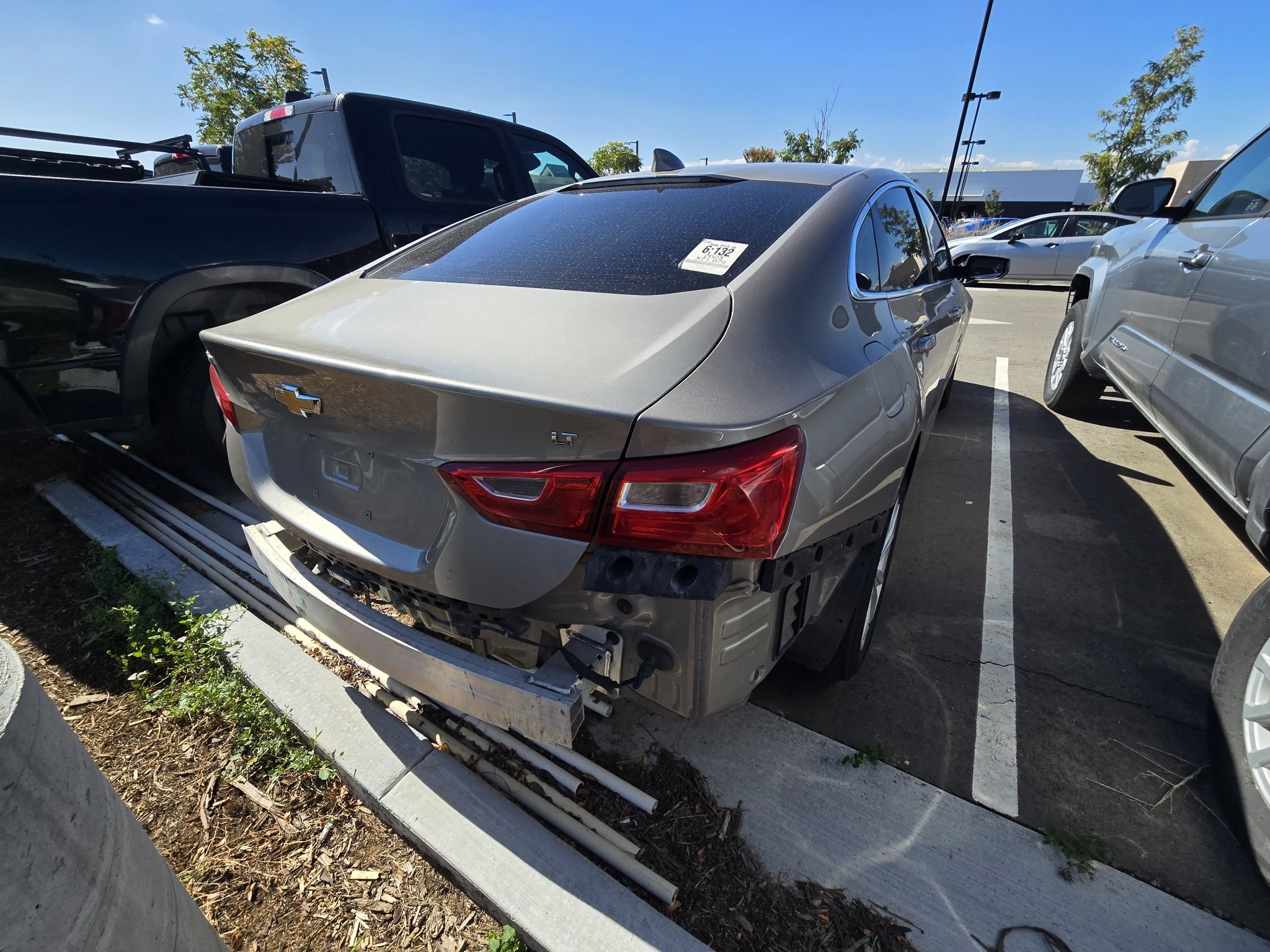 Used 2023 Mineral Gray Metallic Chevrolet LT image 4