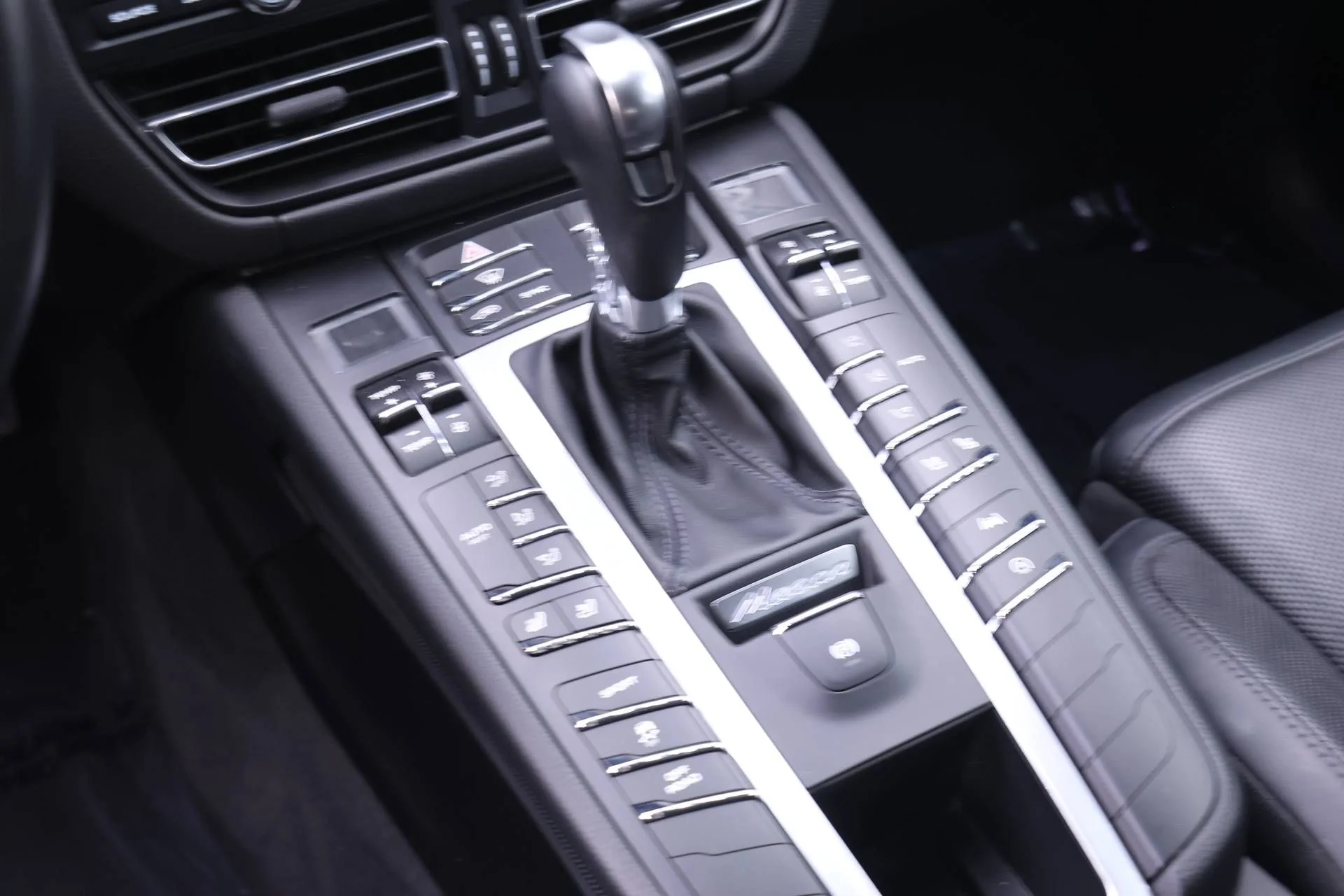 Used 2021 White Porsche  image 20