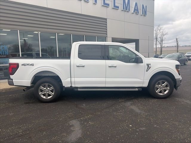 Used 2024 White Ford XLT image 8