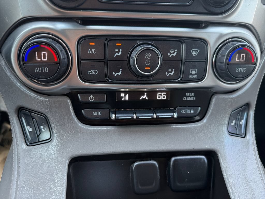 Used 2015 SILVER ICE METALLIC Chevrolet LT image 30