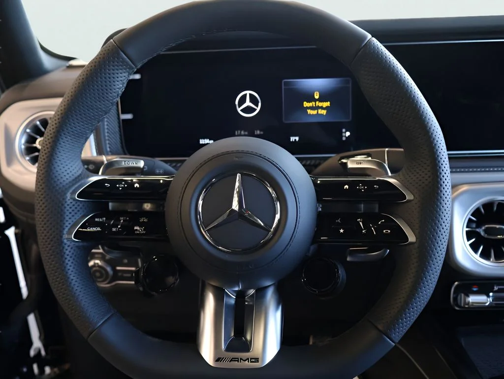 New 2026 MANUFAKTUR Night Black Magno Mercedes-Benz AMG® G 63 SUV image 28