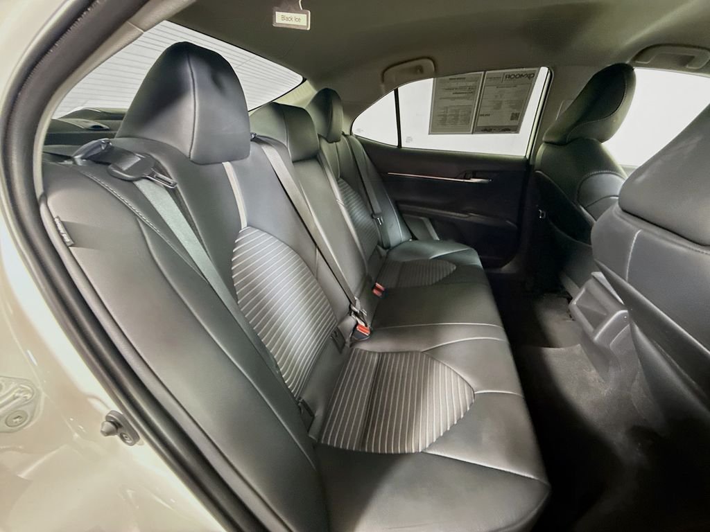 Used 2024 Ice Cap Toyota SE image 22
