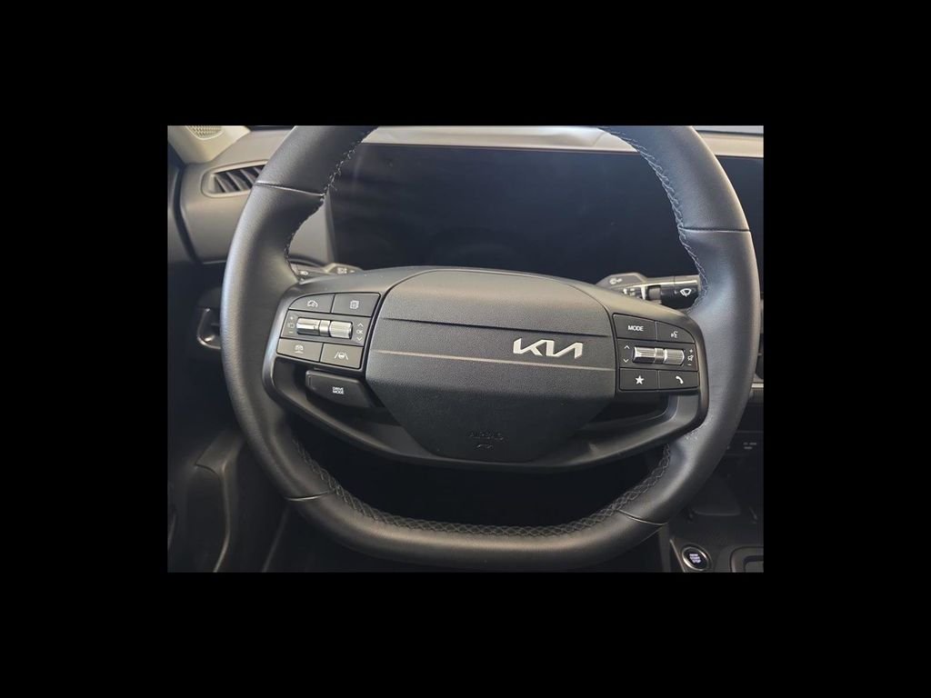 Used 2025 Red Kia EX image 14