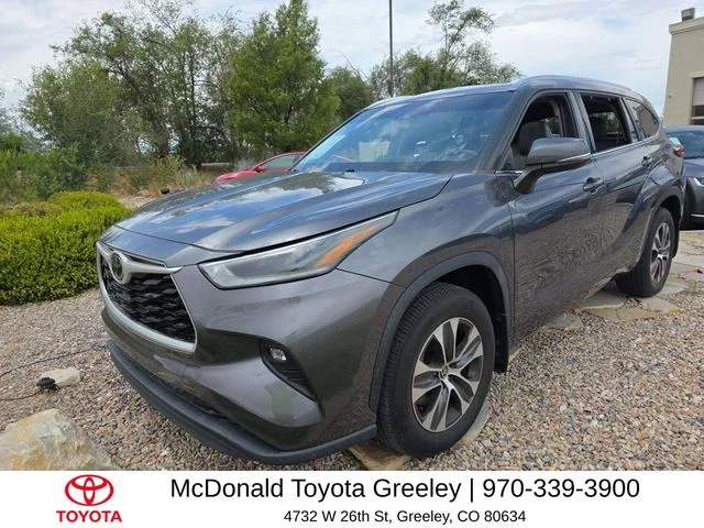 2021 Toyota Highlander XLE 4x4 V6's photo