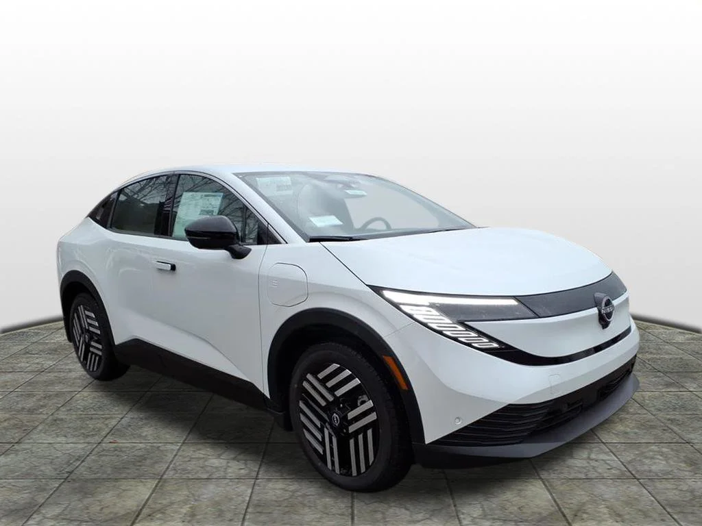 2026 Nissan Leaf SV+'s photo