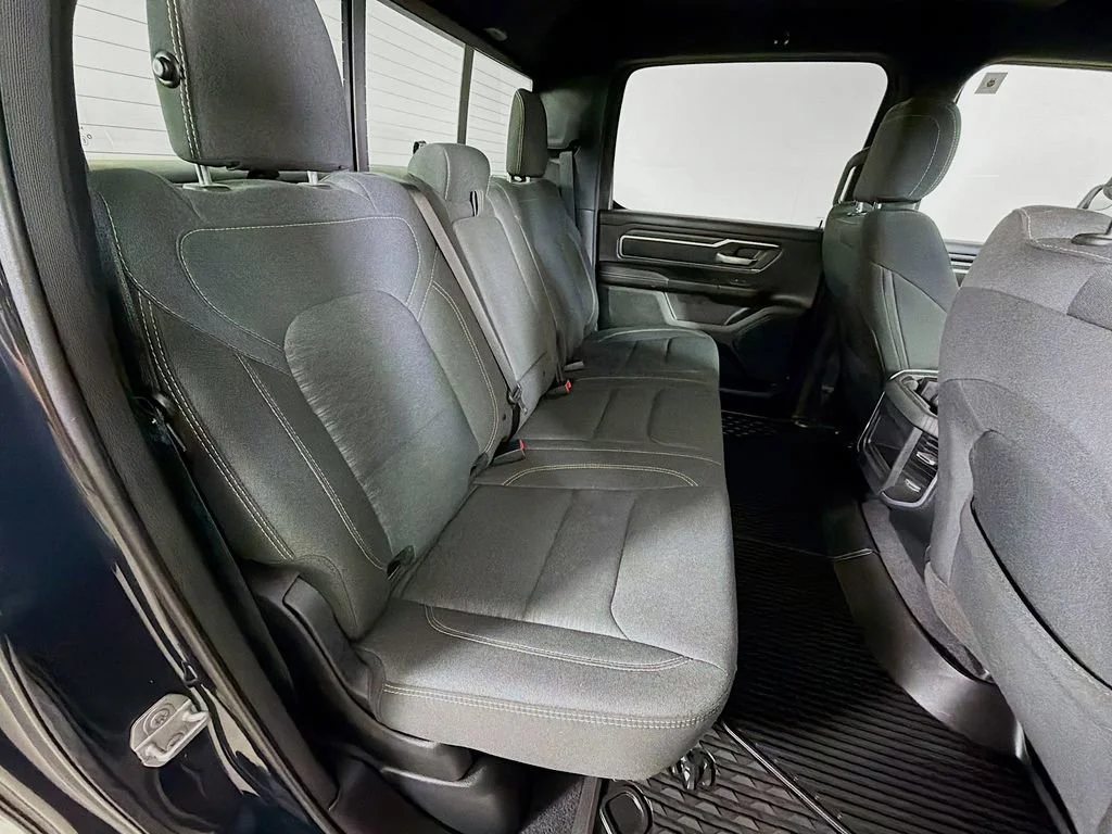 Used 2025  Ram Big Horn image 23