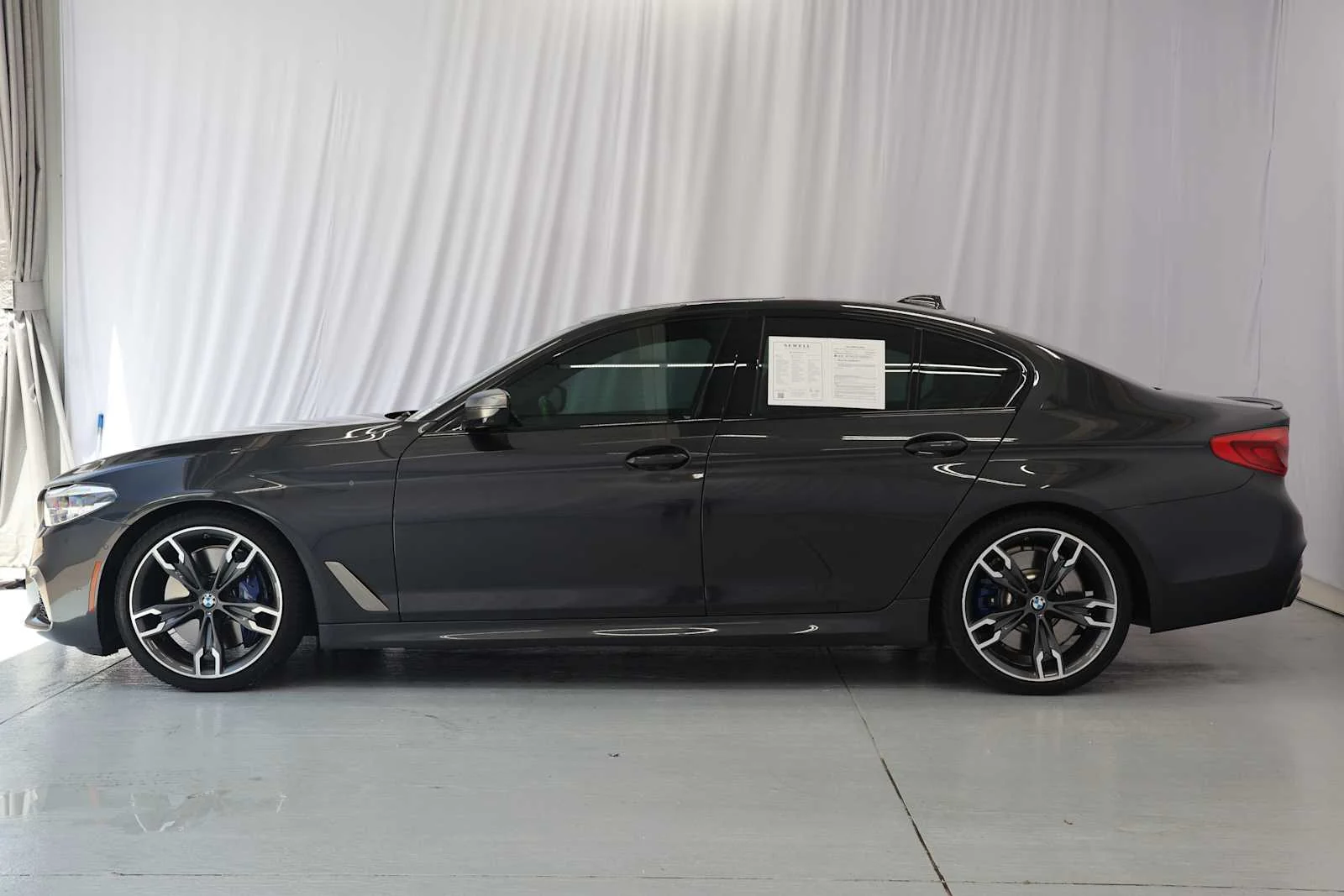 Used 2020 Dark Graphite Metallic BMW M550i xDrive image 7