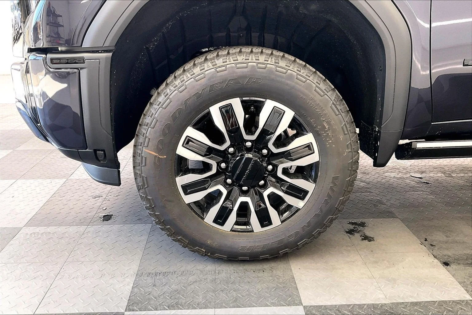 New 2026 Titanium Rush Metallic GMC Denali Ultimate image 14