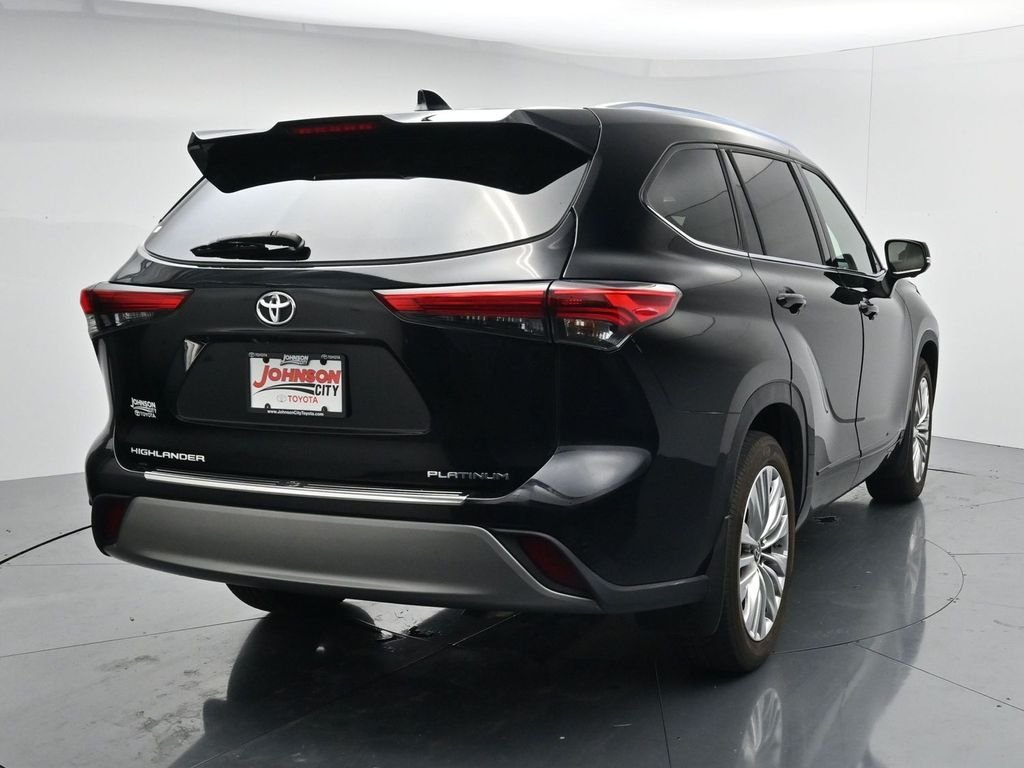 Used 2023 Black Toyota Platinum image 6