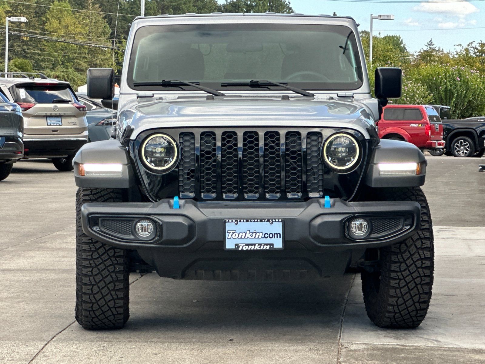 Used 2023 Silver Zynith Clearcoat Jeep Willys 4xe image 8