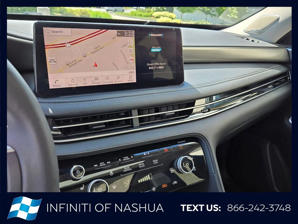 Certified Used 2023 Black INFINITI LUXE image 33