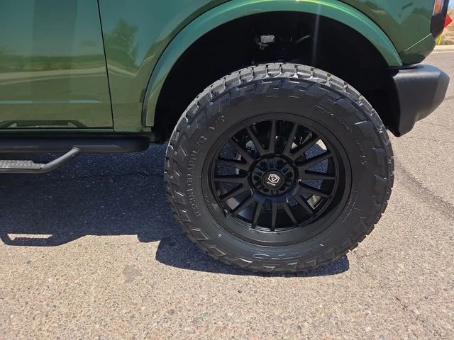 Used 2025 Green Ford Outer Banks image 25