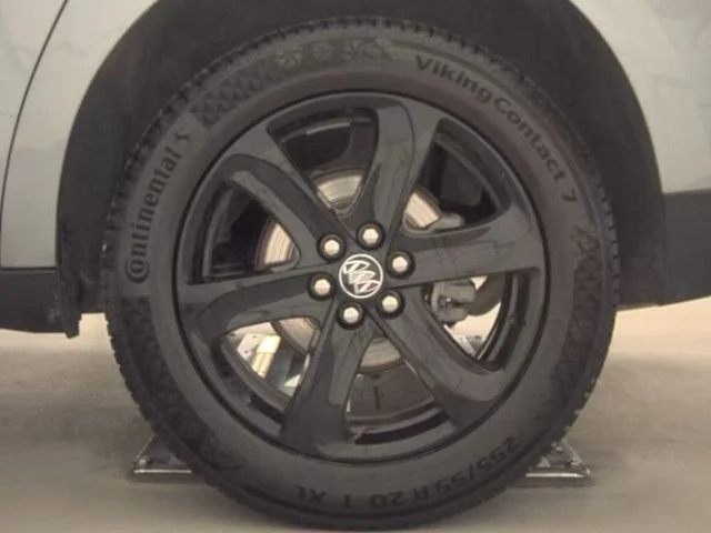 Used 2023  Buick Essence image 45