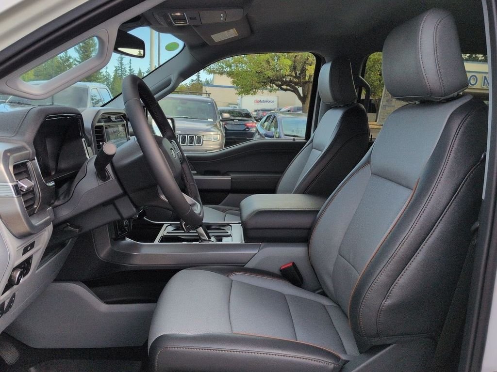 New 2026 Star White Metallic Tri-Coat Ford Lariat® image 47