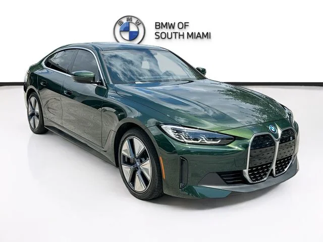 2023 BMW i4 eDrive35's photo