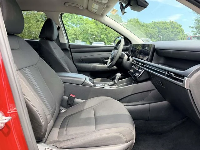 Used 2025 Red Hyundai SEL image 10