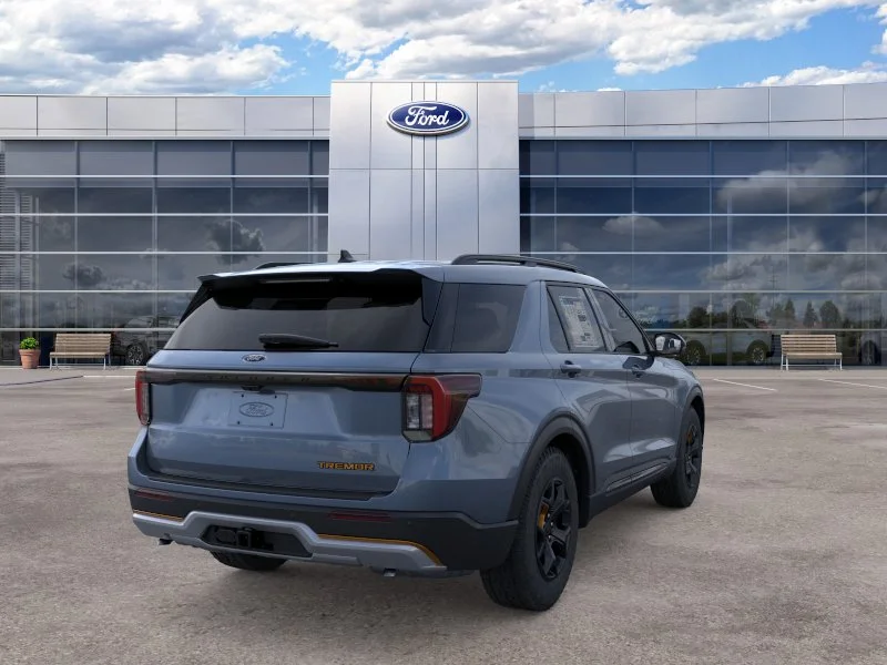 New 2026 Vapor Blue Metallic Ford Tremor® image 54