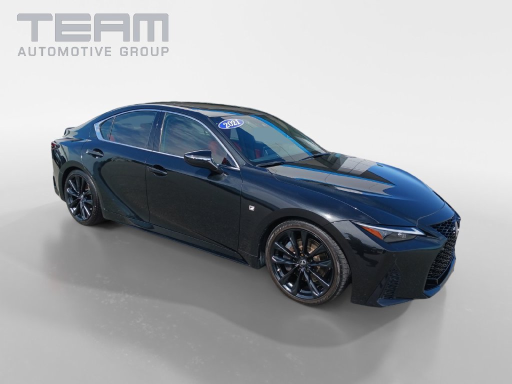 2021 Lexus IS