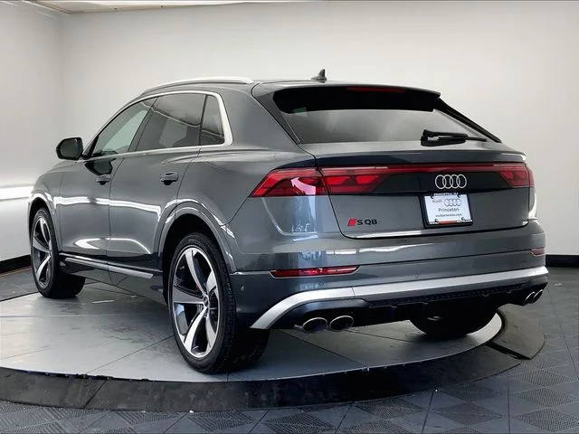 New 2026 Gray Audi 4.0T Prestige image 3