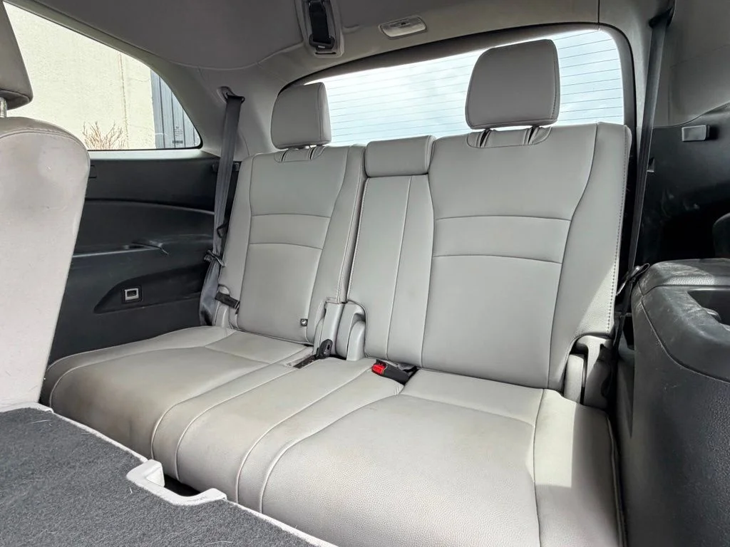 Used 2021  Honda EX-L image 9