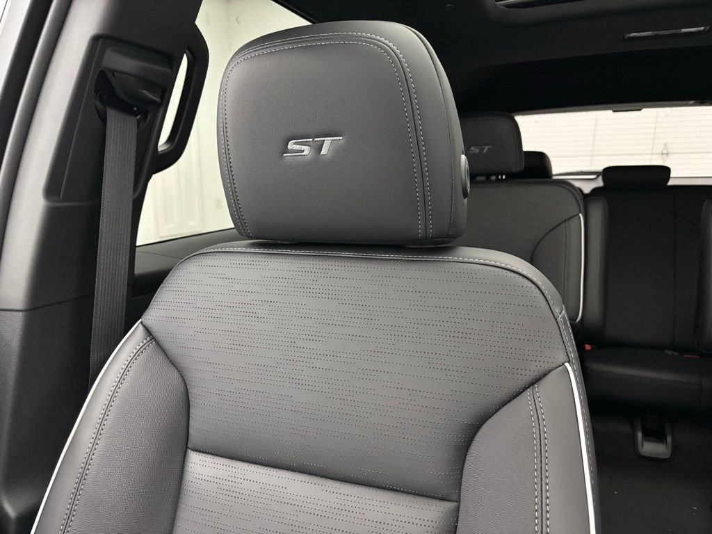 New 2026 Summit White Buick Sport Touring image 39
