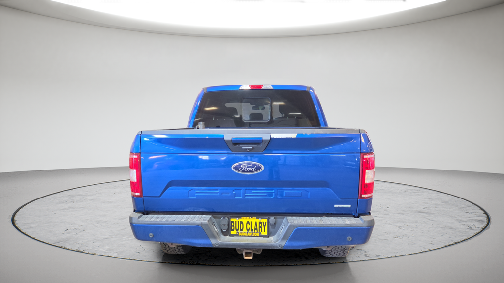 Used 2018 Blue Ford XLT image 2