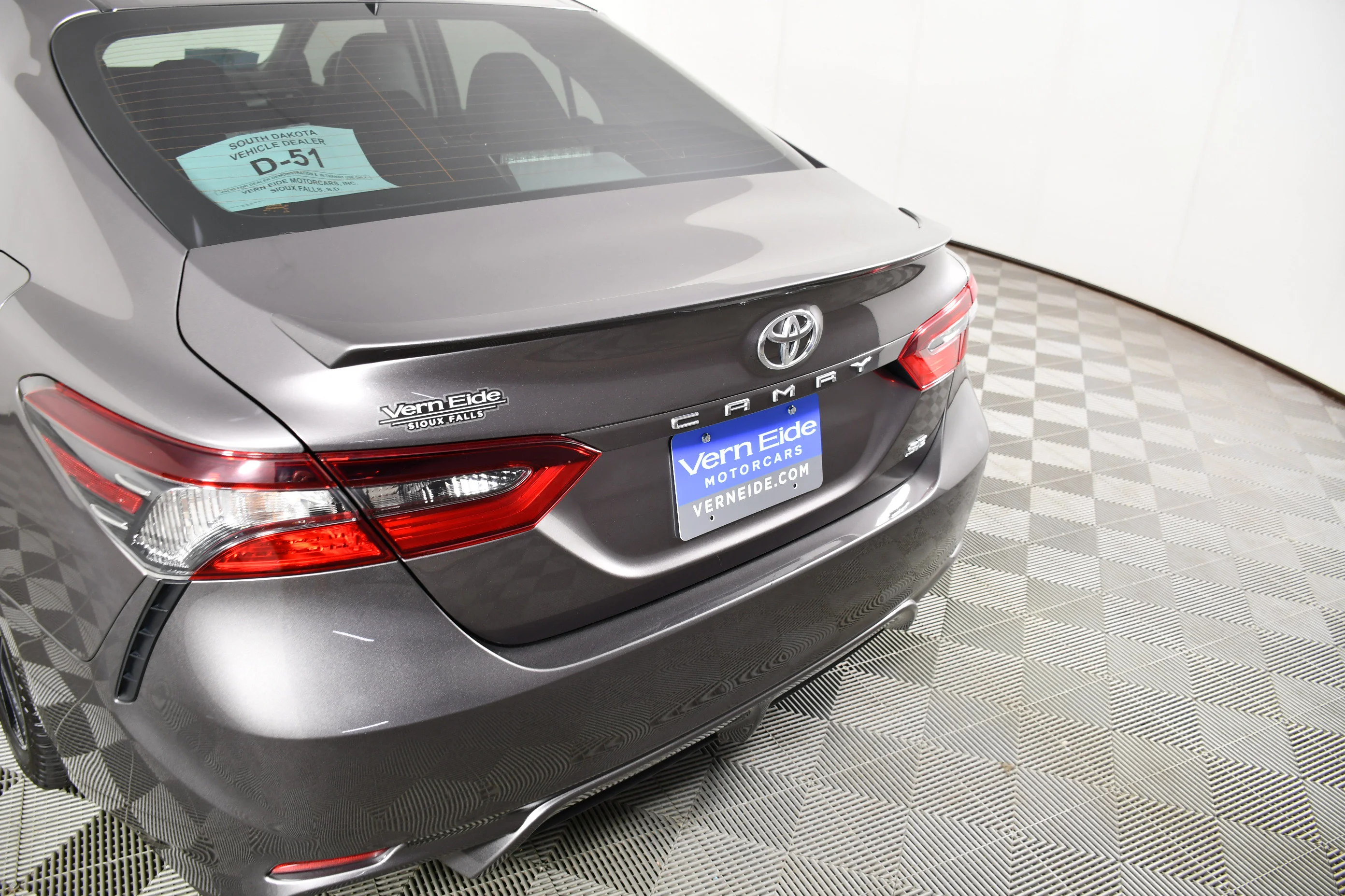 Used 2021 Predawn Gray Mica Toyota SE image 15