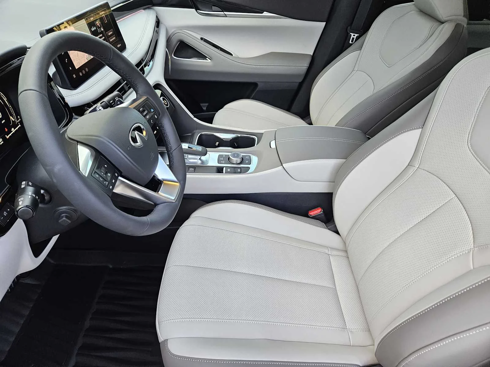 New 2027 GRAPHITE SHADOW INFINITI Sport AWD image 8