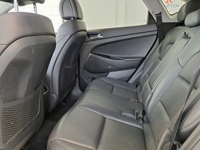 Used 2018 Silver Hyundai Limited image 27