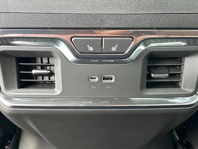 New 2026 Glacier White Tricoat GMC Denali Ultimate image 23