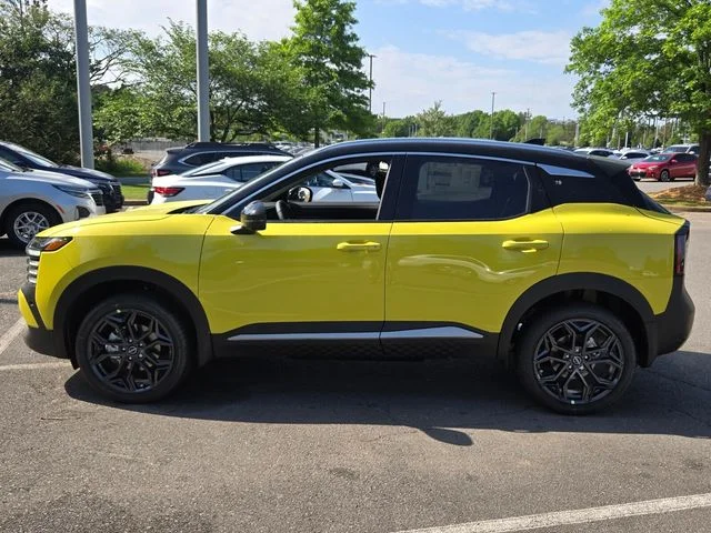New 2026 Yuzu Yellow Metallic / Super Black Two-tone Nissan SR image 2