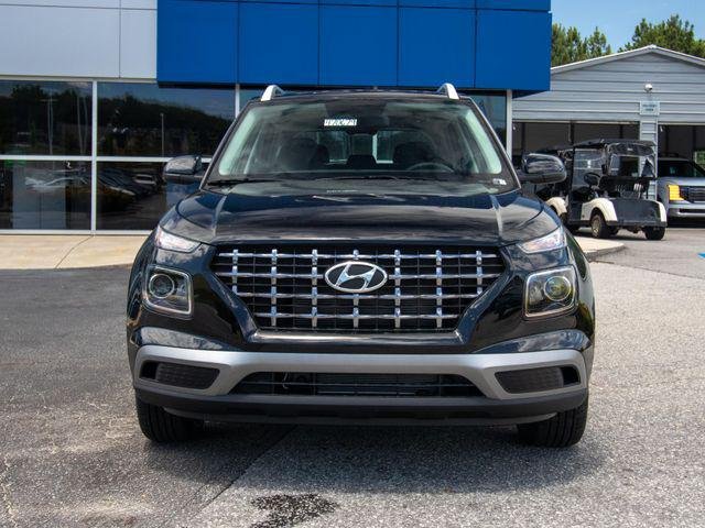 New 2026 Black Hyundai SEL image 3