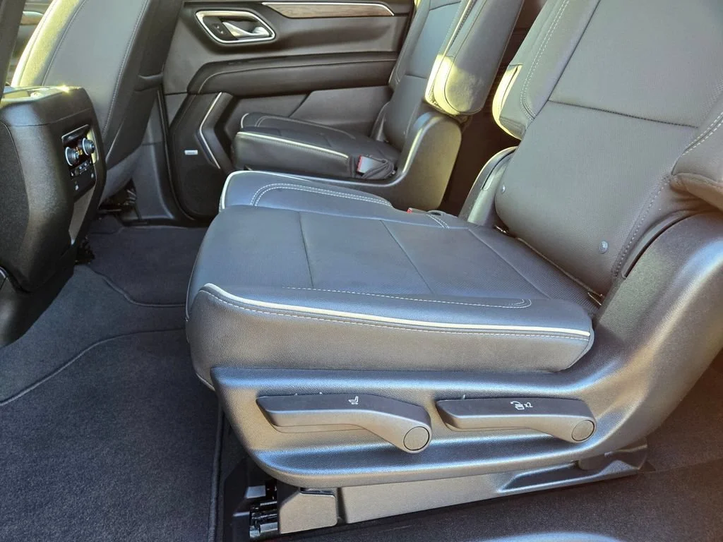 Used 2024 Radiant Red Tintcoat Chevrolet Premier image 11