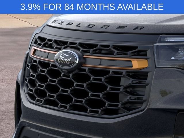 New 2026 Agate Black Metallic Ford Tremor® image 17