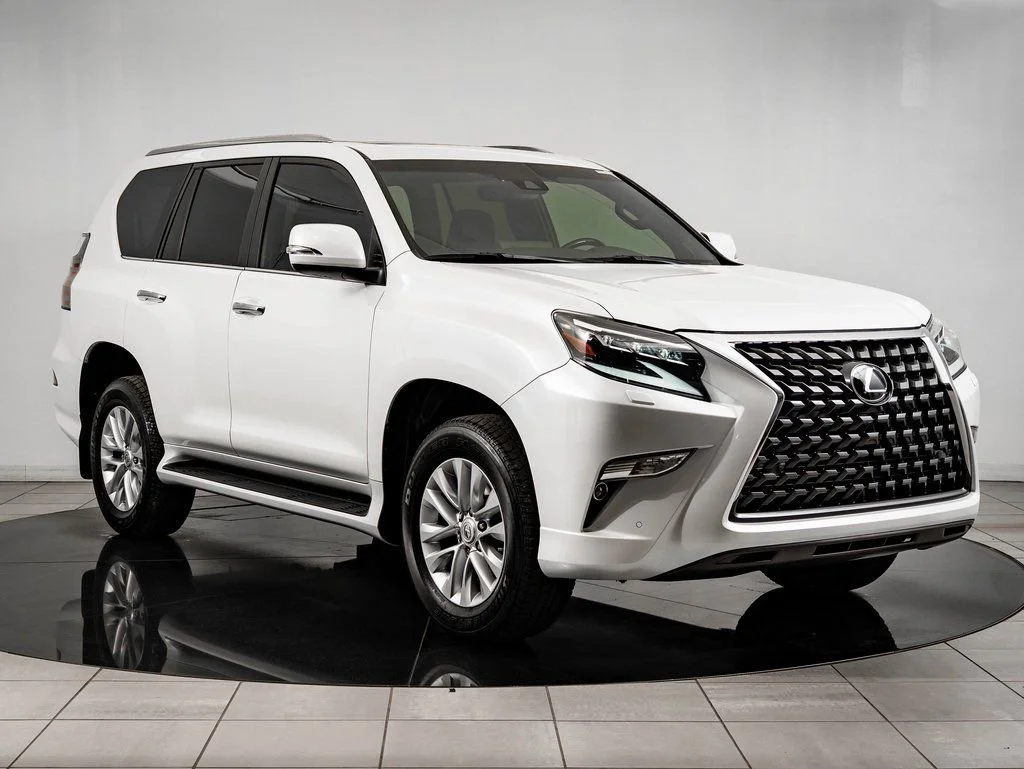 Used 2023 White Pearl Lexus 460 image 5