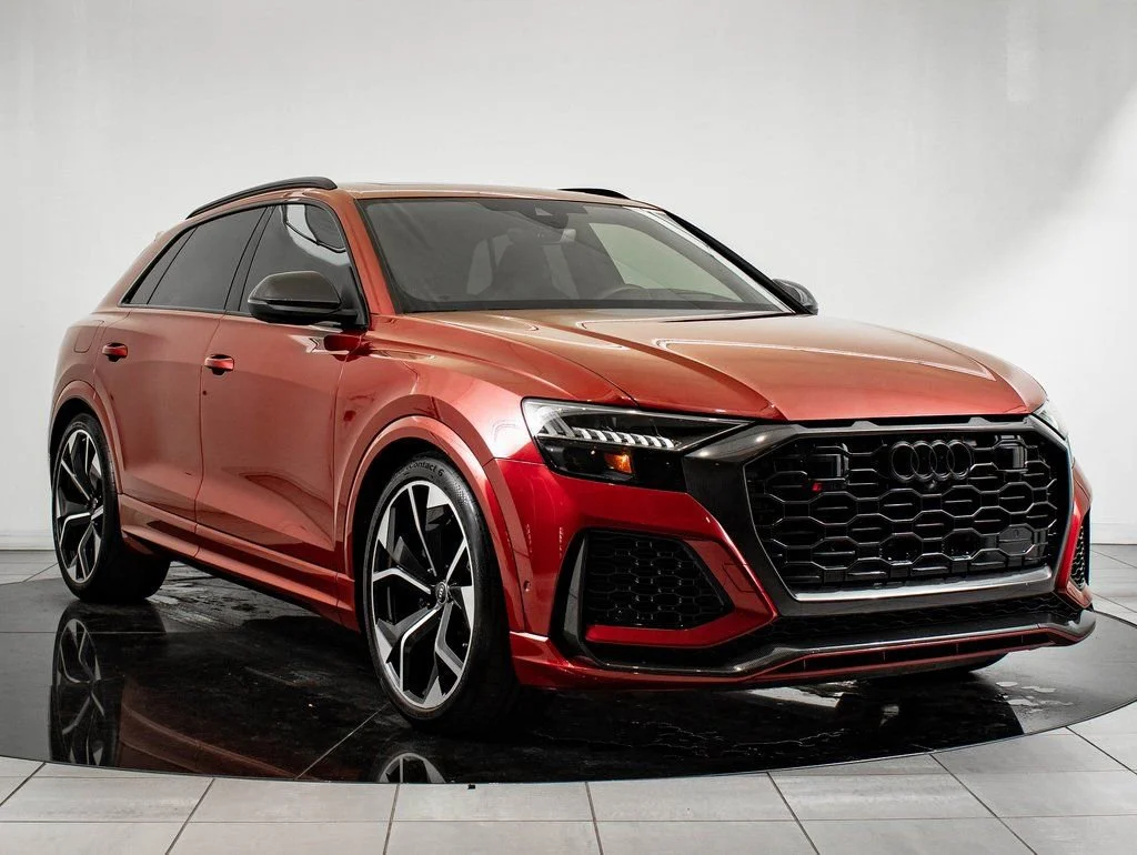 Used 2024 Matador Red Audi 4.0T image 12