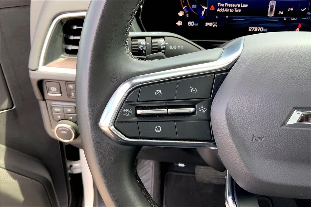 Used 2025 Beige Chevrolet Z71 image 11