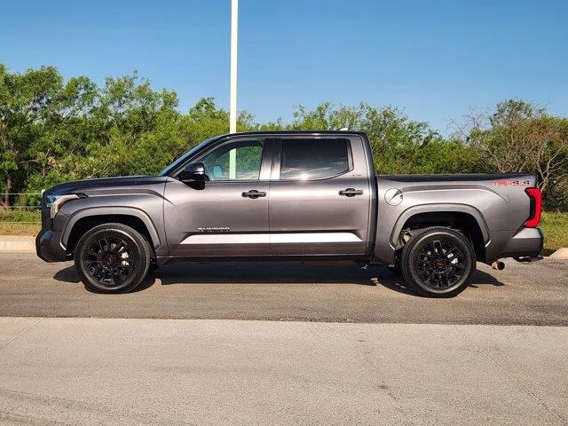 Used 2024 Magnetic Gray M Toyota SR5 (A10) 4x4 CrewMax 5.5 ft. box 145.7 in. WB image 4
