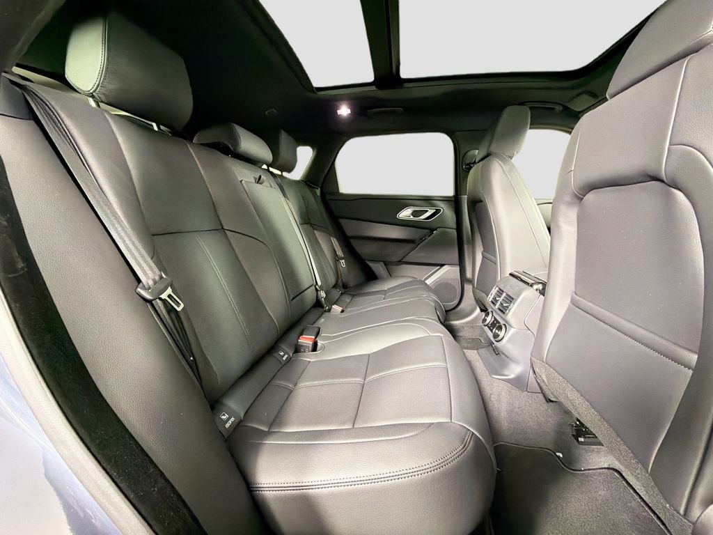 New 2026 Varesine Blue Land Rover Dynamic SE image 29