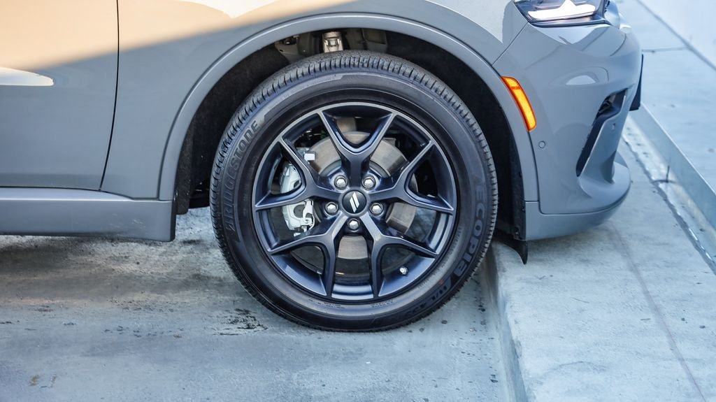 New 2026 Gray Clearcoat Dodge GT Plus HEMI V8 image 11