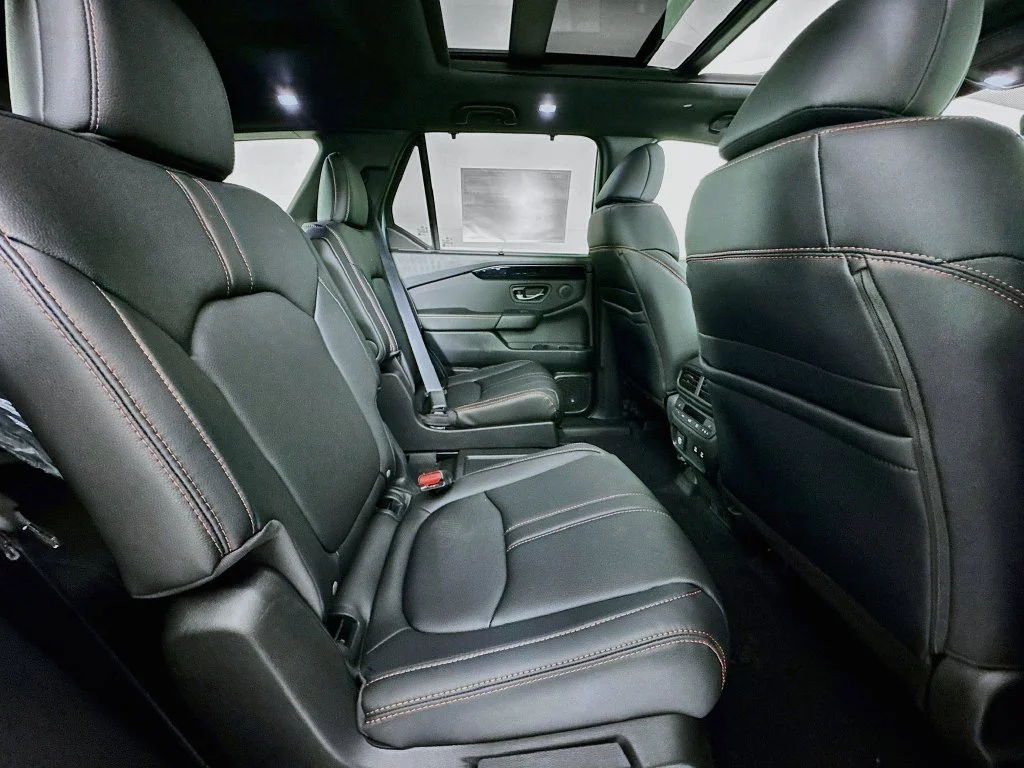 New 2026 Silver Honda TrailSport image 39