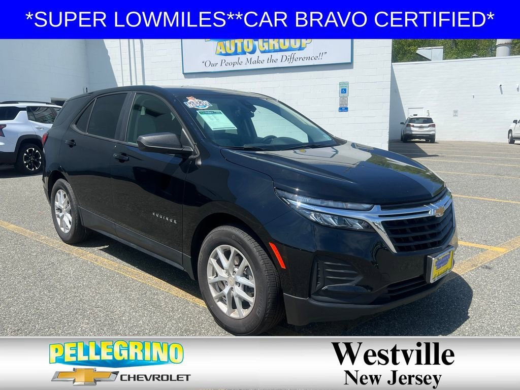 2024 Chevrolet Equinox LS's photo