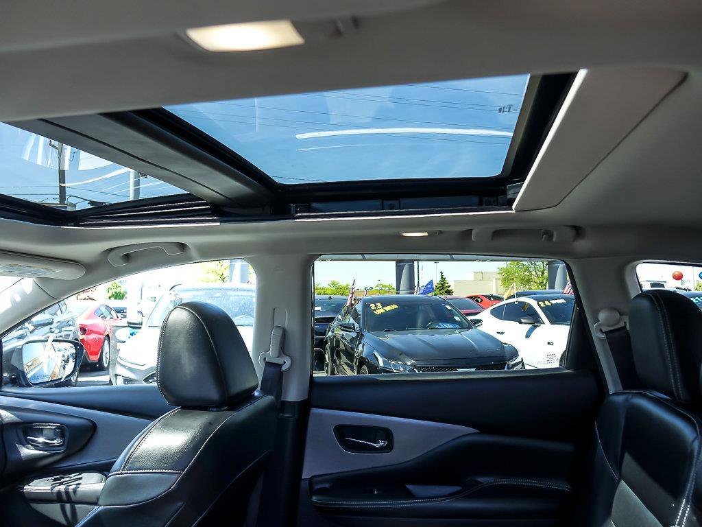 Used 2024 Super Black Nissan SL image 15