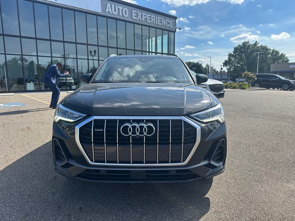 Used 2020 Black Audi Prestige S line image 2