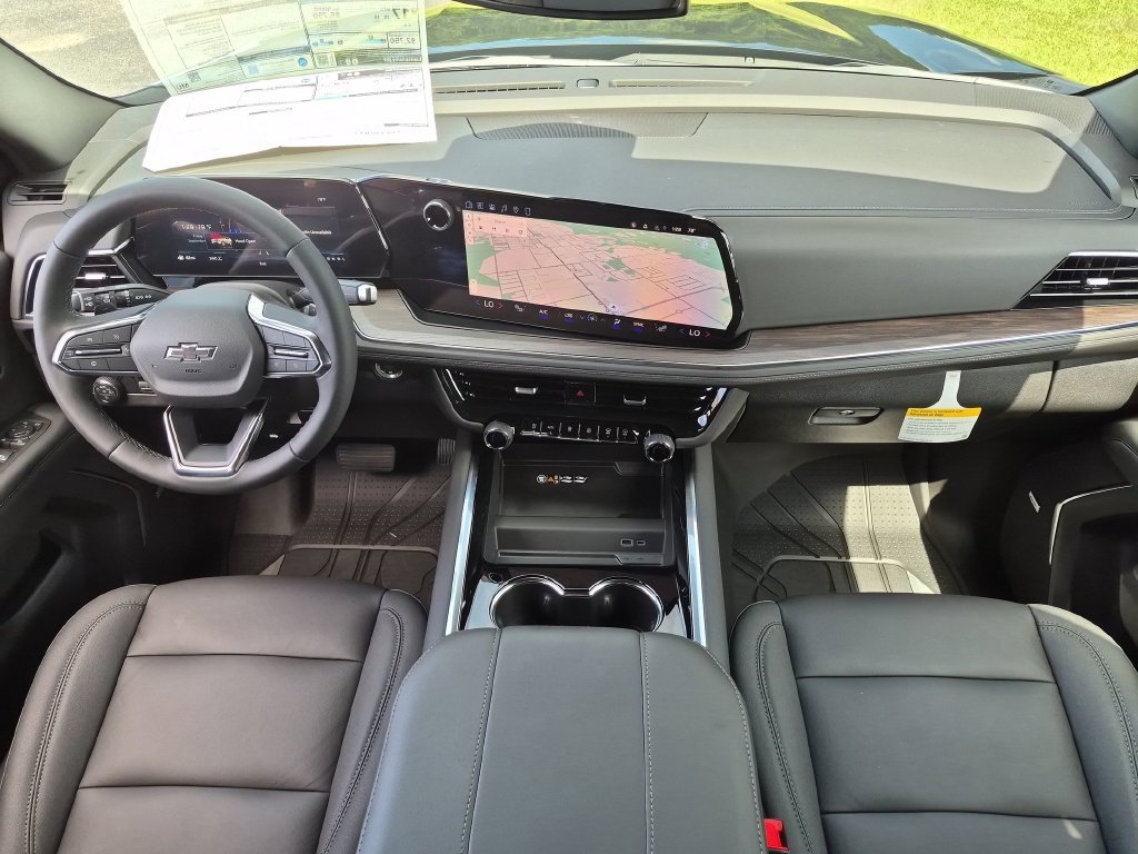 2027 Chevrolet Tahoe Z71 - Photo 30