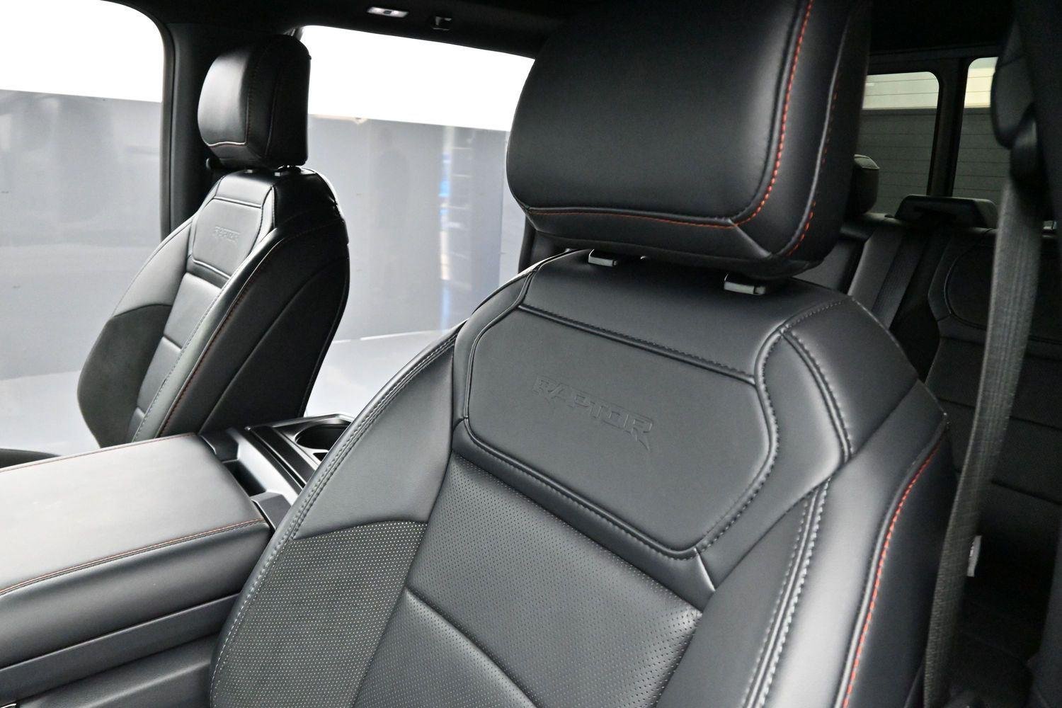 Used 2024 Avalanche Gray Ford Raptor image 16